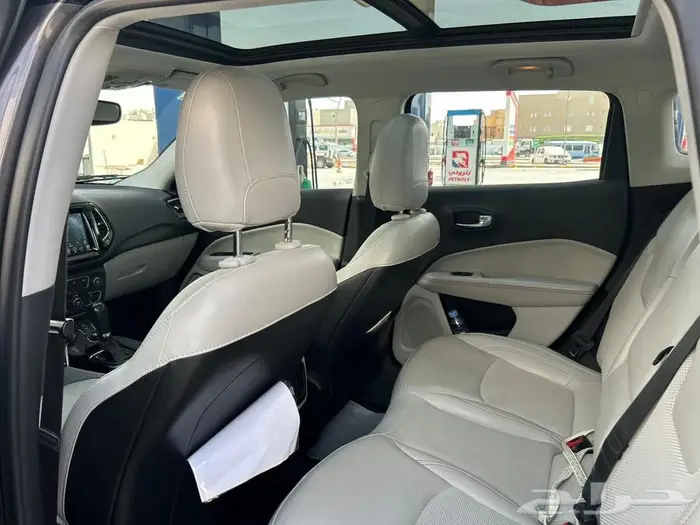 جيب كومباس 7