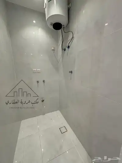 للبيع فيلا روف ارضي حي الصفا 9