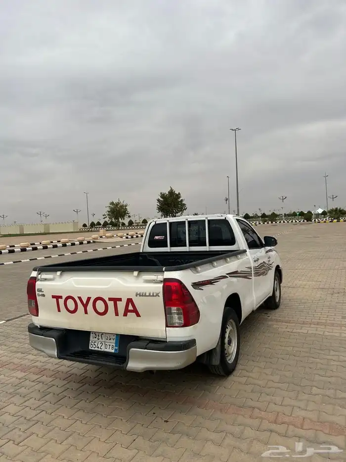 هايلوكس 24 2