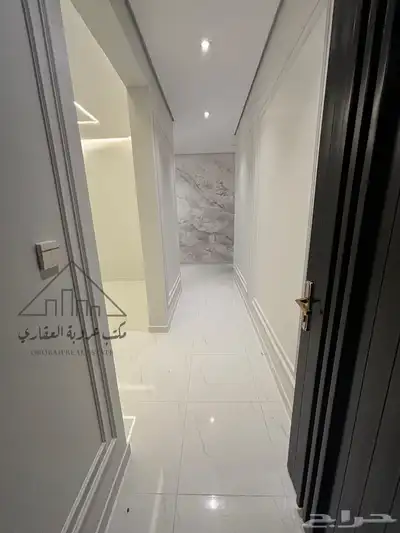 للبيع فيلا روف ارضي حي الصفا 3