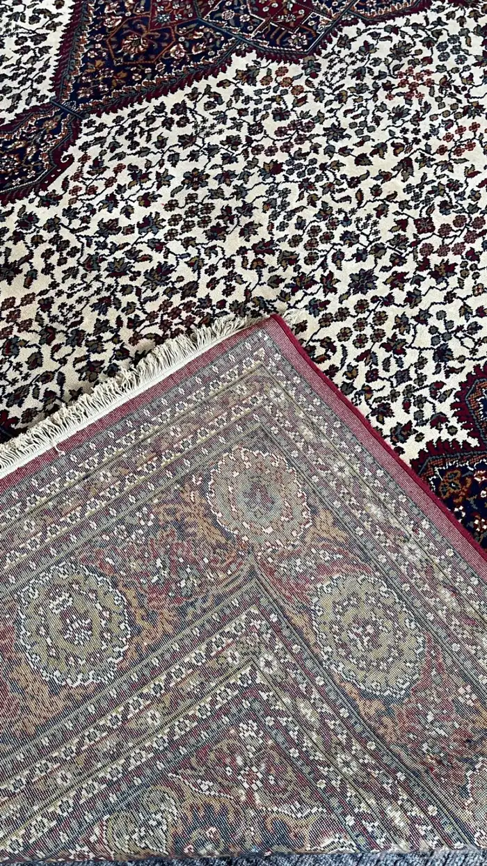 تحفة نادرة لمحبي السجاد الفاخر سجادة إيرانية يدوية 100 2