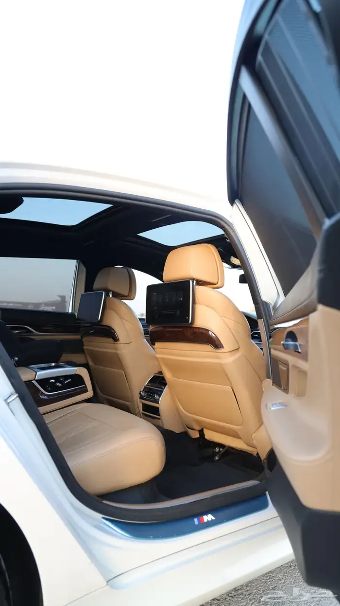 خليجي BMW 740 .. (( تم البيع )) 30
