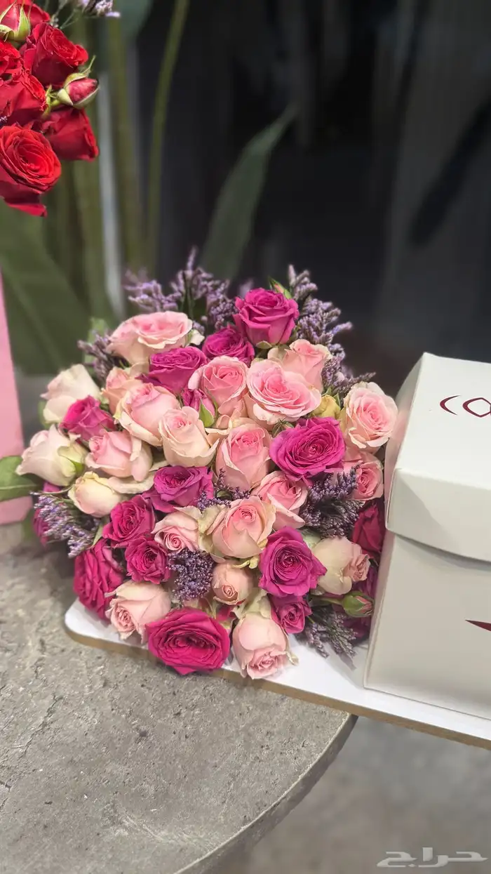 محل ومتجر ورد وهدايا 50