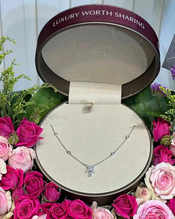 محل ومتجر ورد وهدايا 35