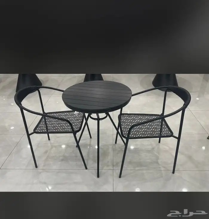 كراسي وطاولات 2