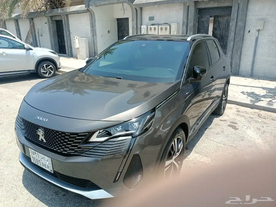 بيجو 3008 موديل 2024 اعلى فئة طبقة حماية بضمان 10 سنين 3