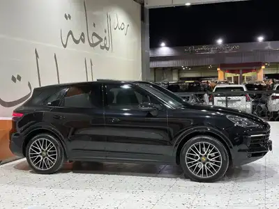 بورش كايين 2019 اسود . رصد الفخامة 12