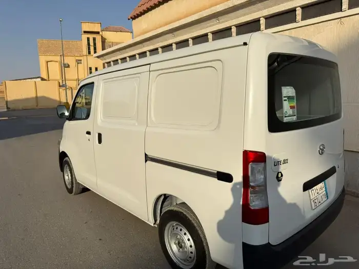 فان ربع اتوماتيك موديل 2023 ماسيه 13 الف كيلو مكيف ممتاز 10