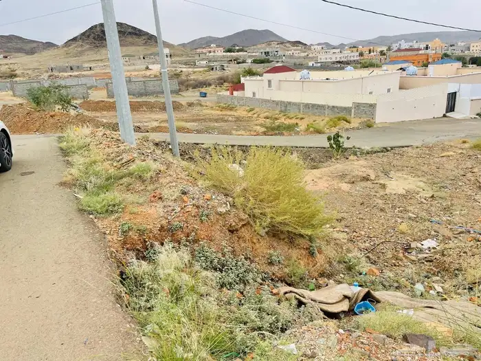 ارض سكنية للبيع بالباحة العقيق جفن 5