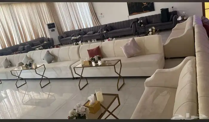تاجير كنب فاخر في أي بي 16