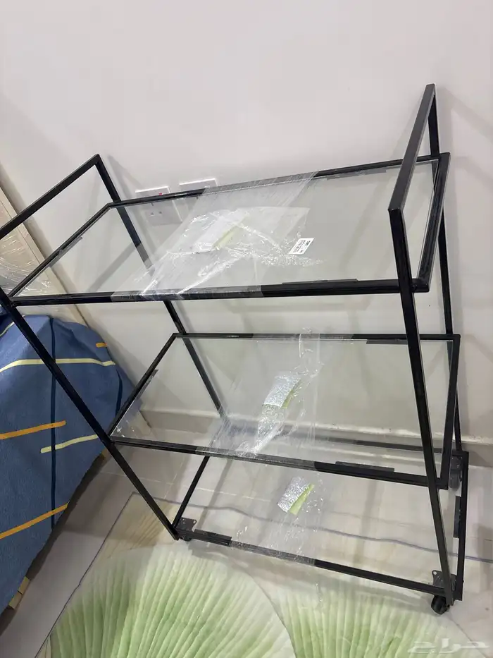 طاولة ضيافة او ترولي للبيع جديدة لم يتم الاستخدام 1