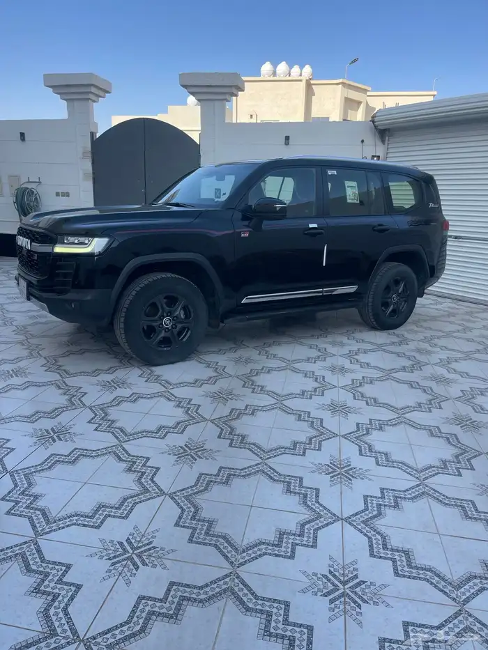 جي ار اسود GR فل كامل 2022 ديزل 1
