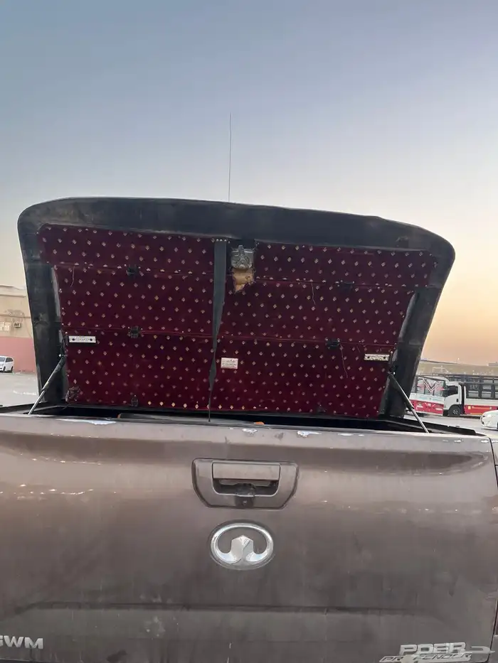 غطا صندوق مفصل للباور من طيور الحباري 0