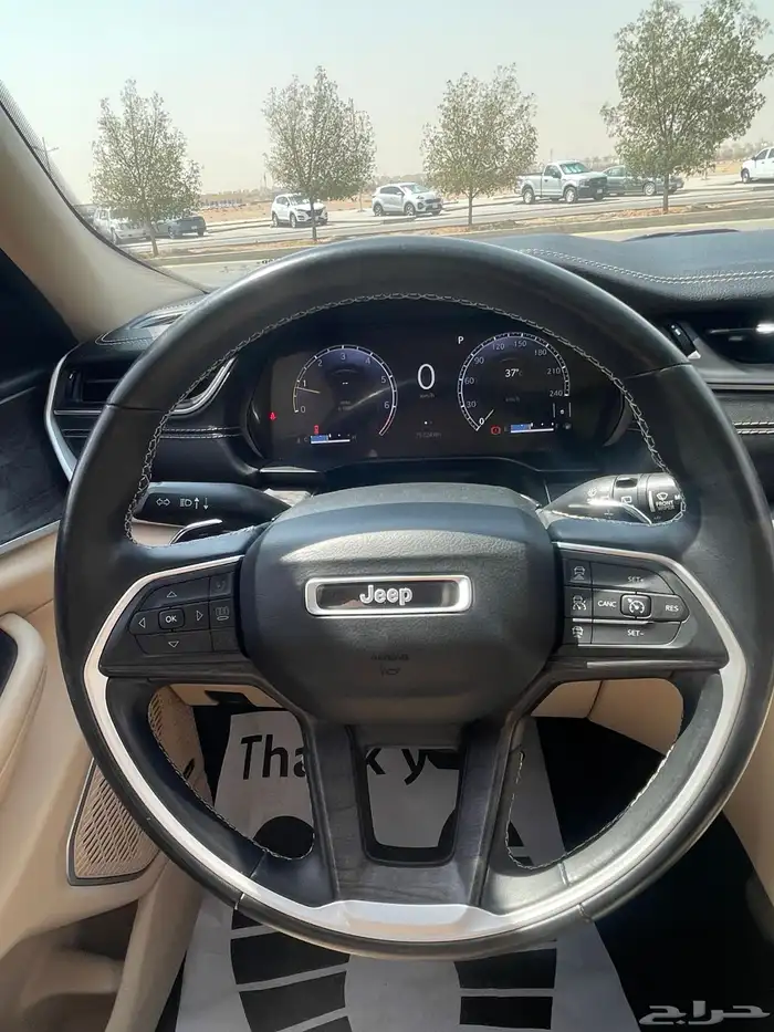 للبيع جيب شيروكي 2021 ليمتد 15