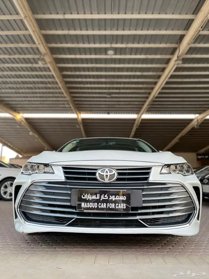 تويوتا افالون 2021. فل 2