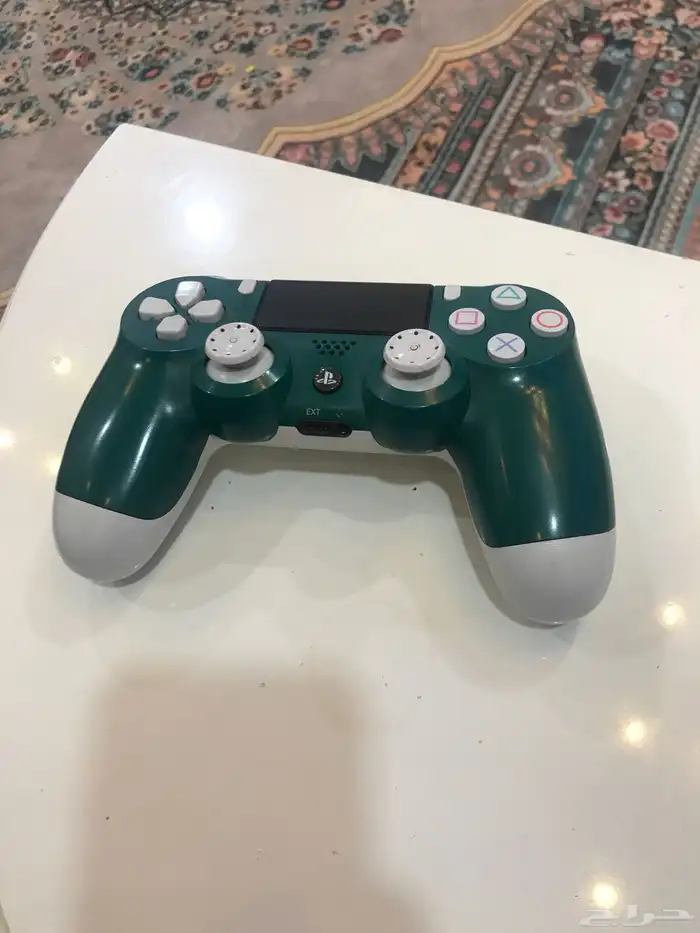 يد سوني 4 مستخدمه 0