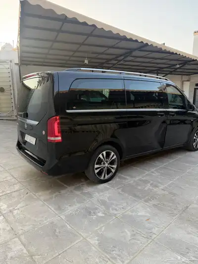مرسيدس فان V250 الموديل 2018 4