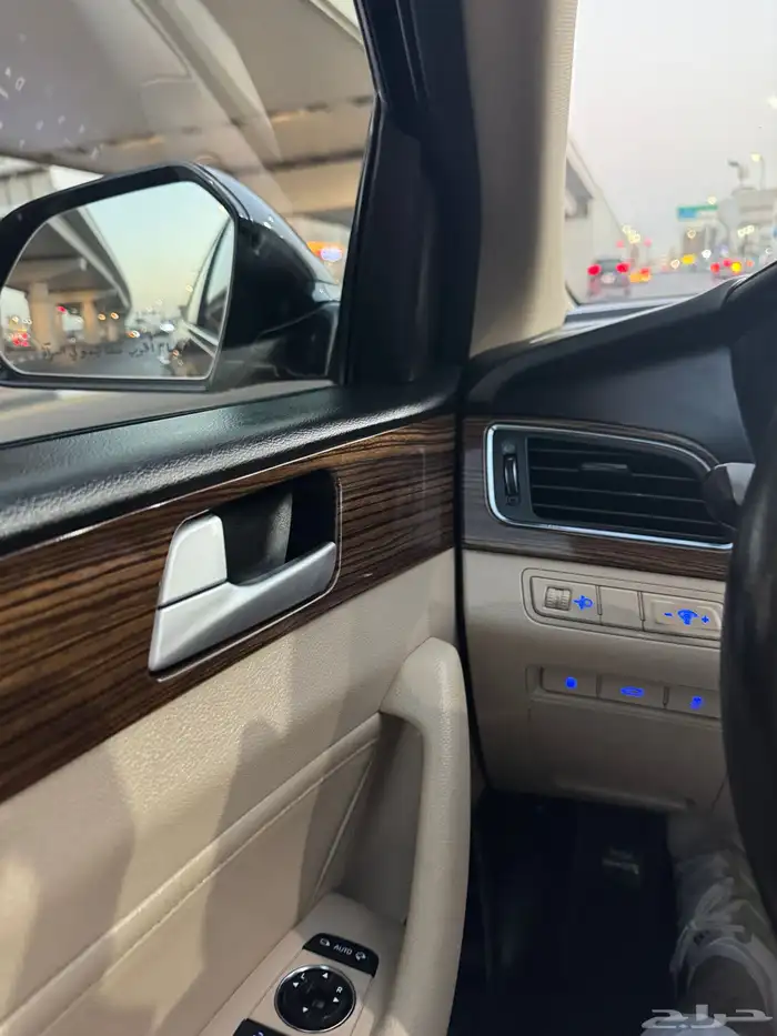 للبيع سوناتا 2017 ب( تم البيع ) 4