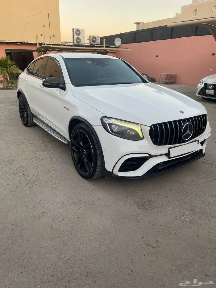 مرسيدس GLC 63s AMG 2018 للبيع 3