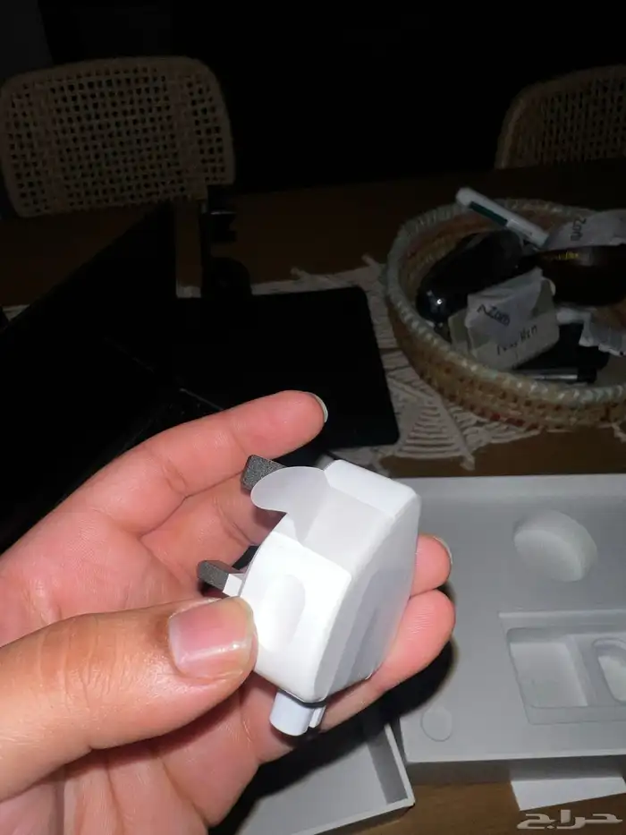 Mac Book Air 13 Inch بقراطيسه جديد لم يستخدم قط 1