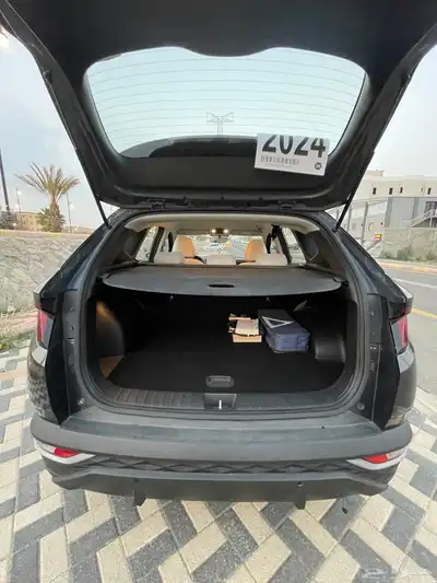 Hyundai Tucson 2.0 Smart 2023 28