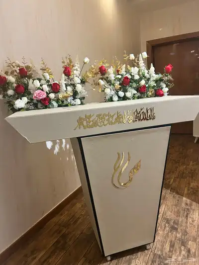 عربة ملكة نظيفة 0