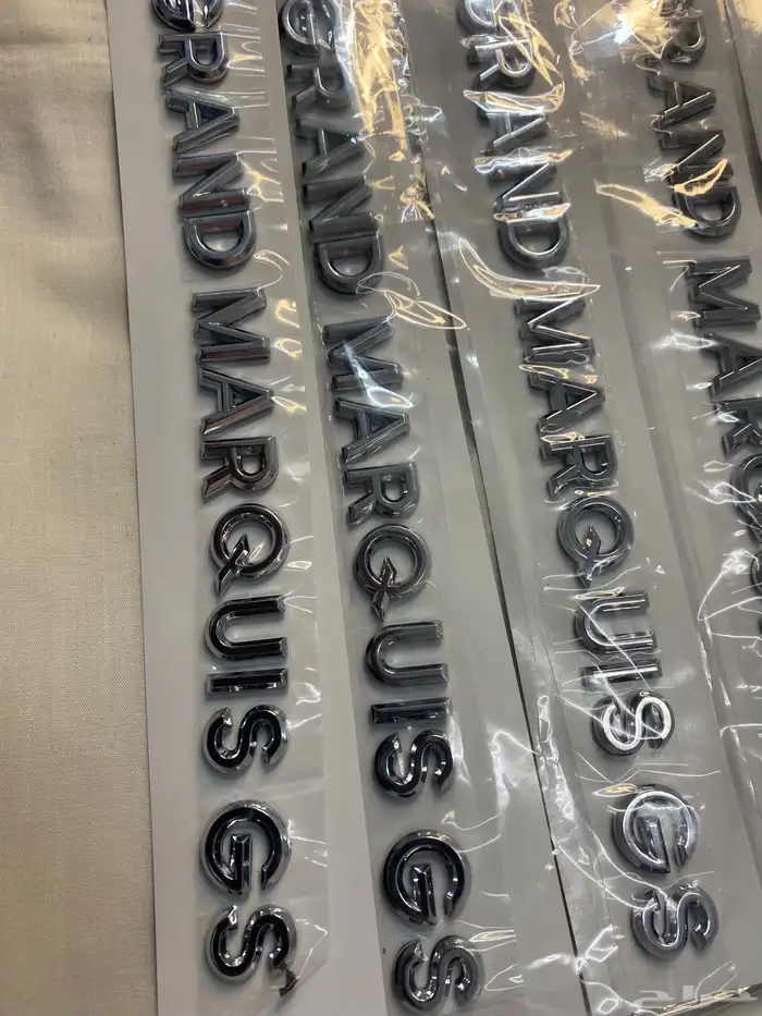 علامة شنطة جراند ماركيز 2006-2011 5