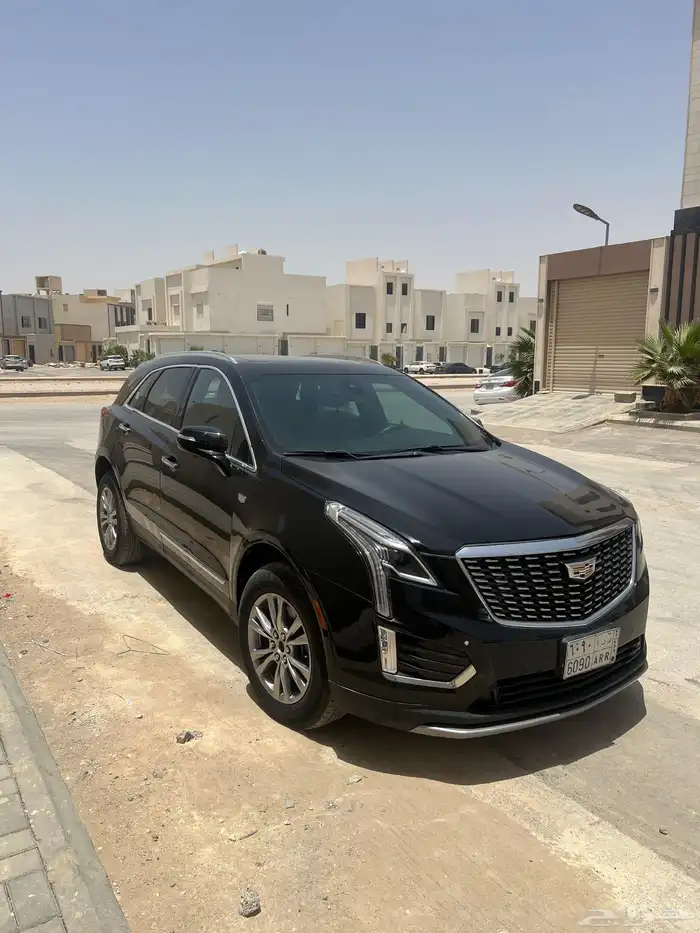 كاديلاك 2022 XT5 3