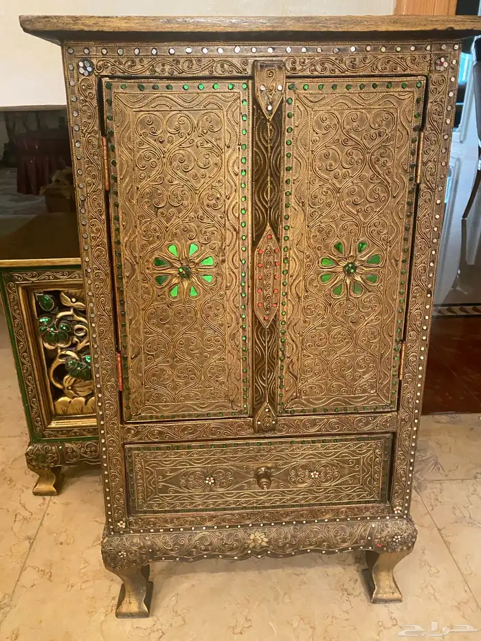 دولاب انتيك 0