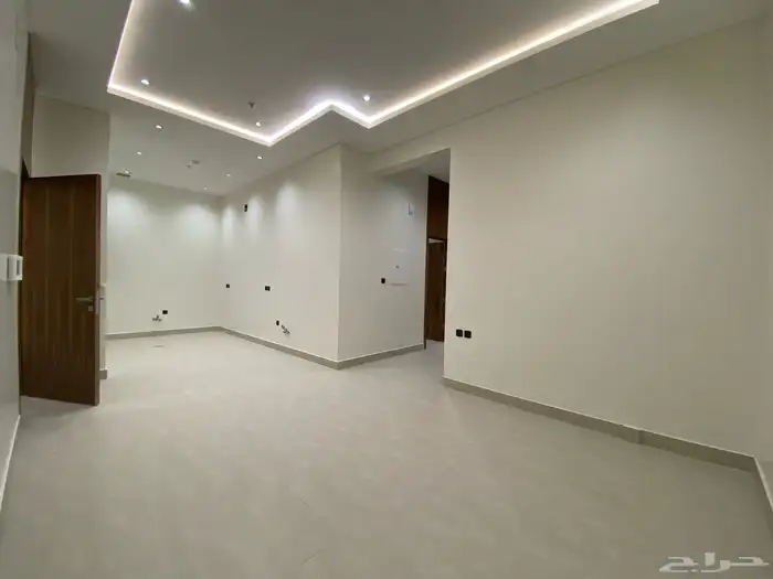 شقق فاخرة للبيع في حي اليرموك 0
