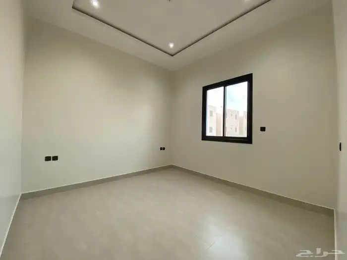 شقق فاخرة للبيع في حي اليرموك 3