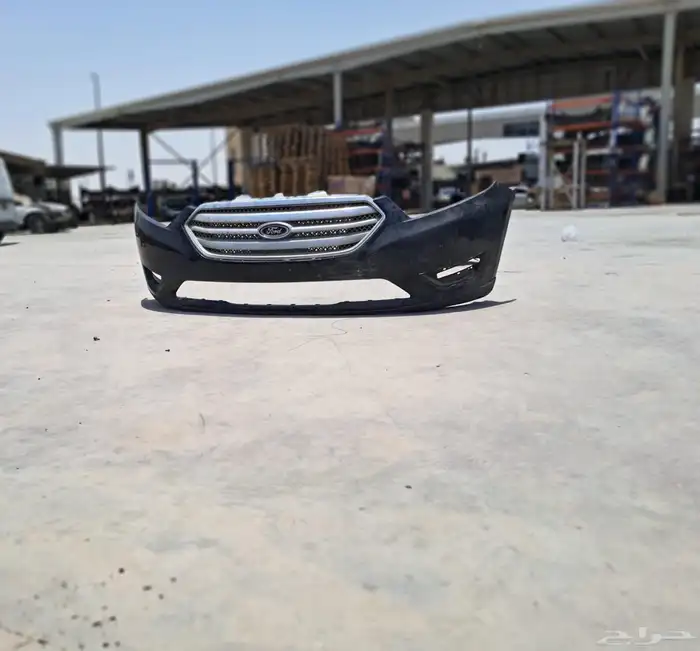 صدام فورد توروس موديل 2015 2