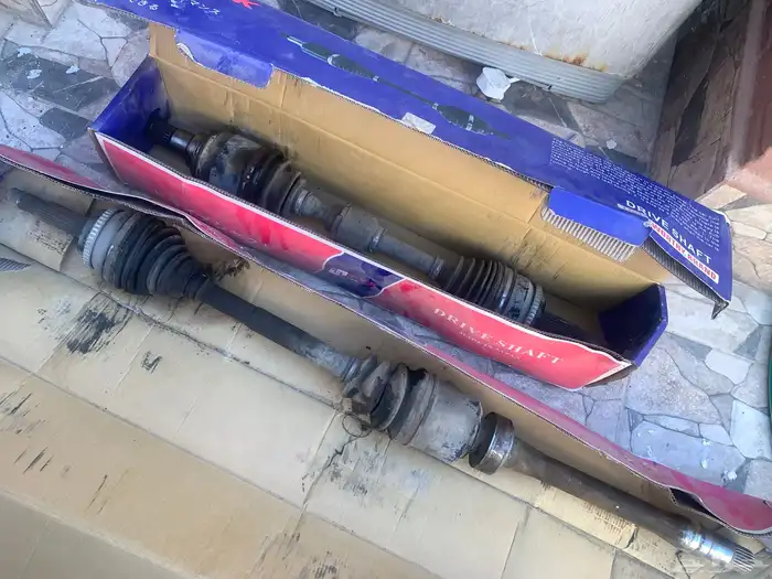 عكوس كامري 2013 يسار ويمين طويل قصير 0