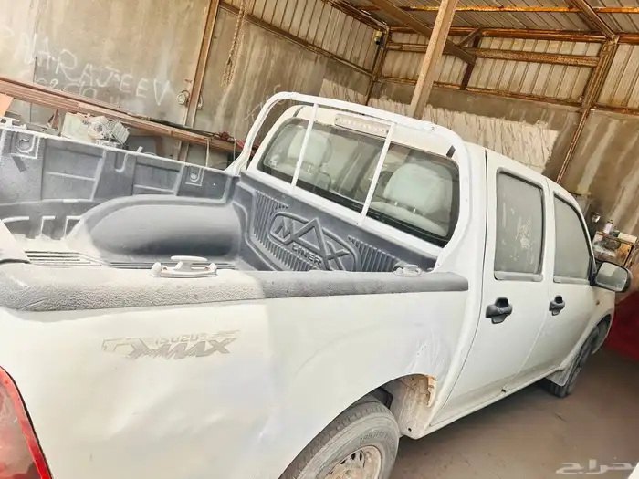 بكب ايسوزو 2008 4