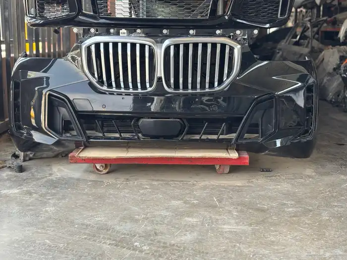 متوفر جميع صدامات المرسيدس و bmw و الاودي 0