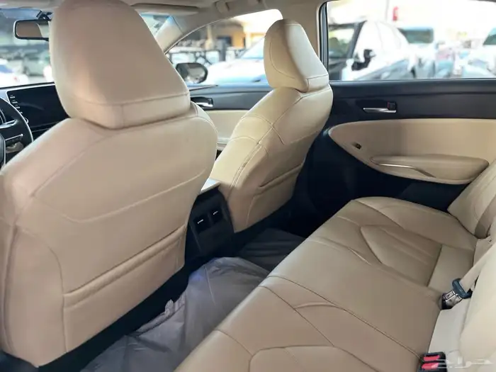 تويوتا افالون 2021. فل 27