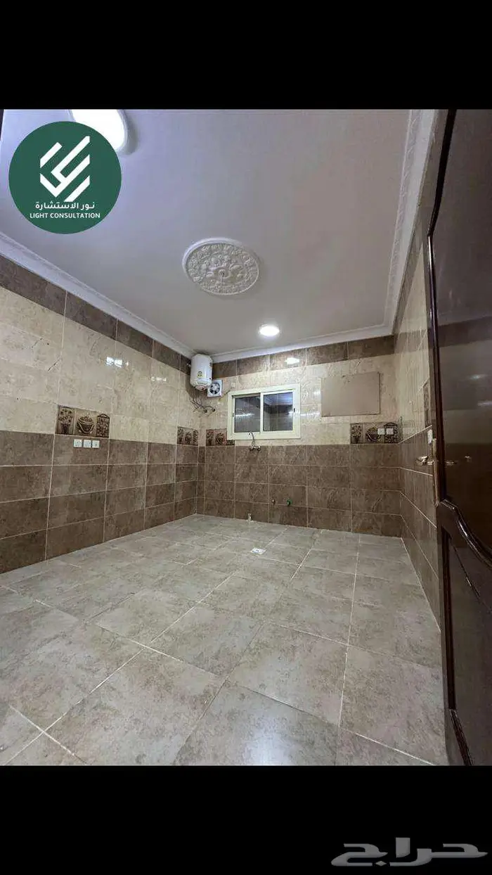 للبيع شقة سكنية 5 غرف حي الرانوناء 4