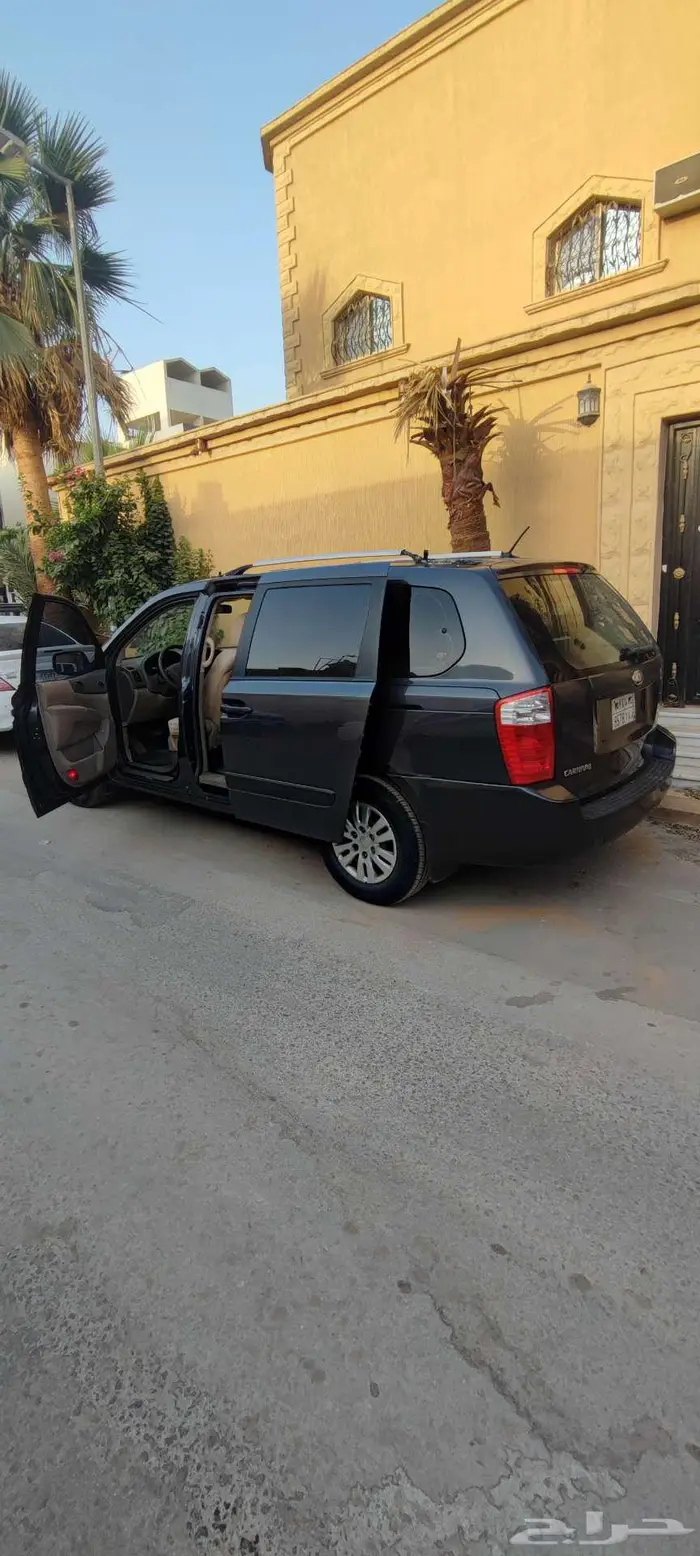 توصيل ونقل مشاوير داخل الرياض وخارجها ودول الخليج 0