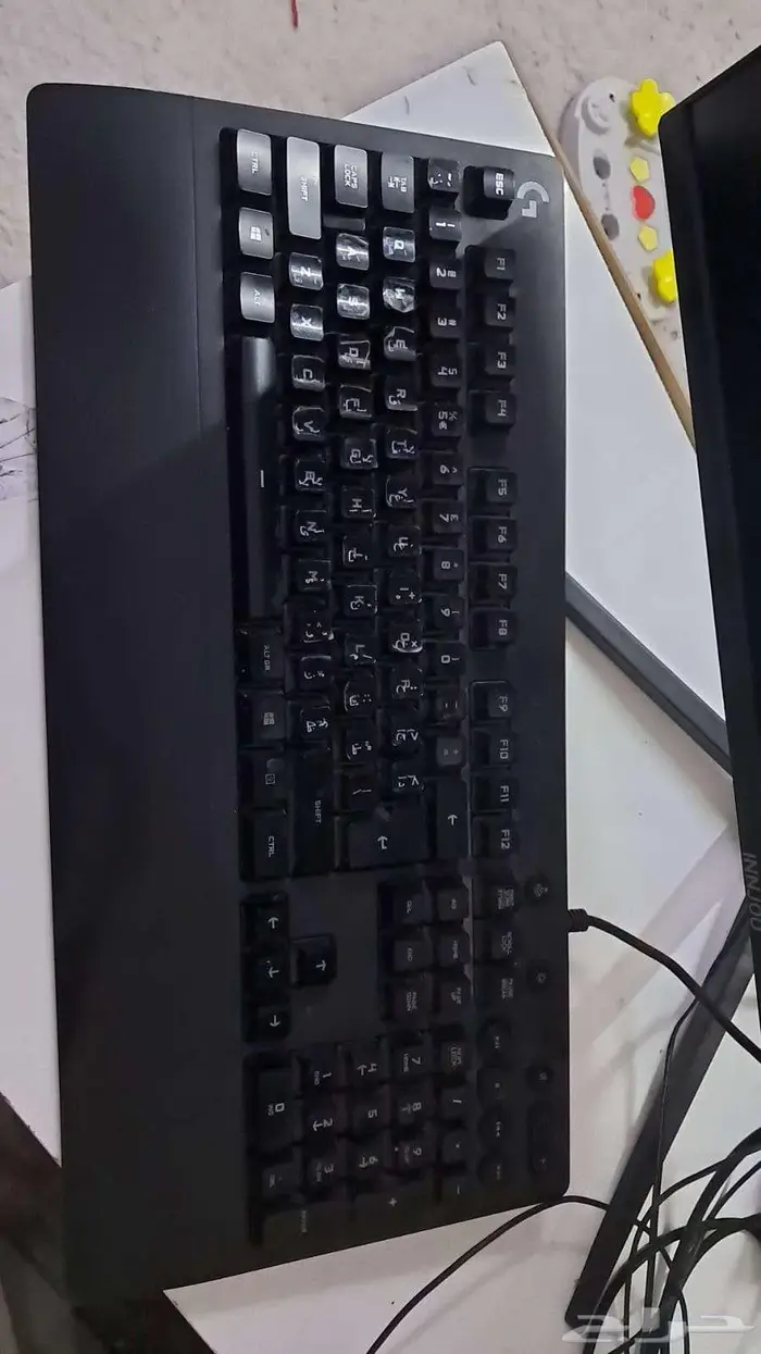 ماوس وكيبورد لوجيتك وسماعات ريزر 0