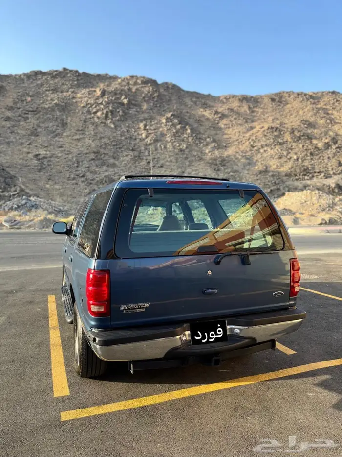 فورد اكسبديشن 2002 9