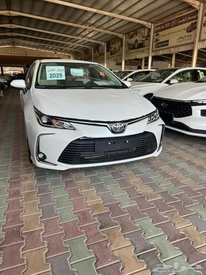 تويوتا كورولا XLI ستاندر مطور 2025 8