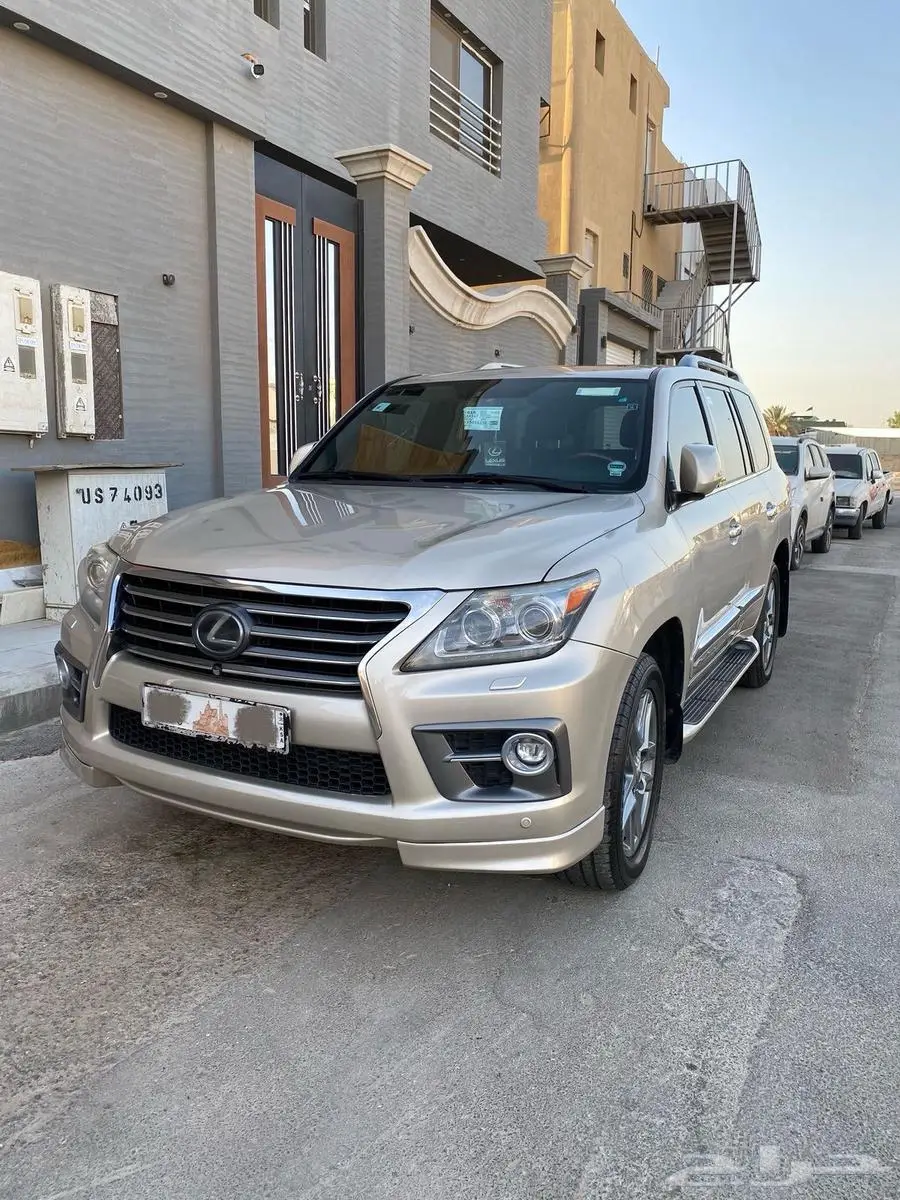 لكزس 2014 sport 8
