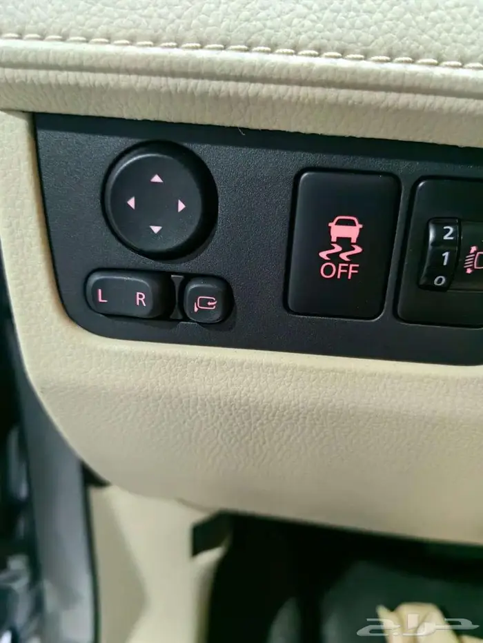 ميتسوبيشي اكسباندر 2025 هاي لاين 7