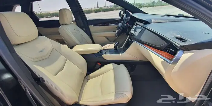 كاديلاك XT5 2018 26
