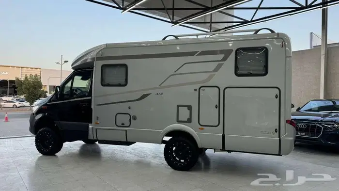 2024 فان مرسيدس هايمر VAN MERCEDES HYMER 4