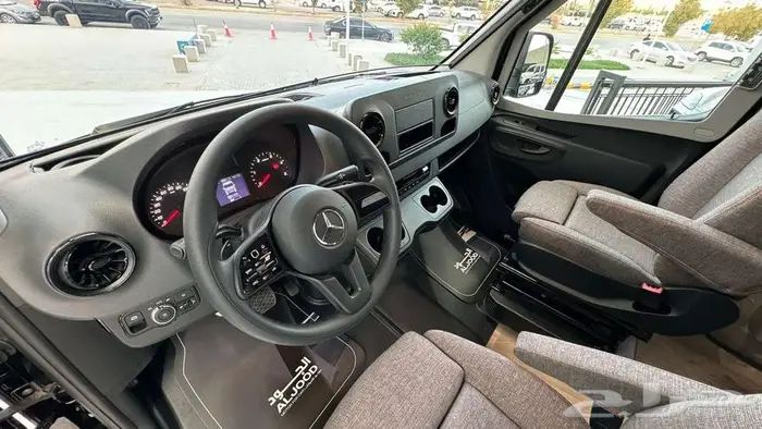 2024 فان مرسيدس هايمر VAN MERCEDES HYMER 9