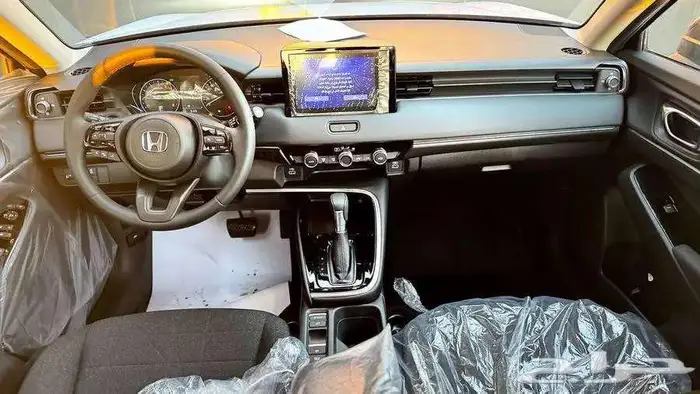 هوندا اتش ار في LX نص فل 2024 لدى الخضر للسيارات 11