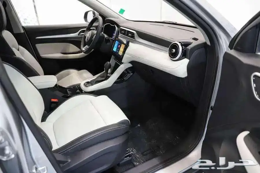 MG ZS11 LUX 2024 8