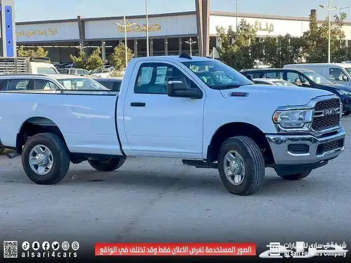 دودج رام غمارة بنزين ابيض 2023 5