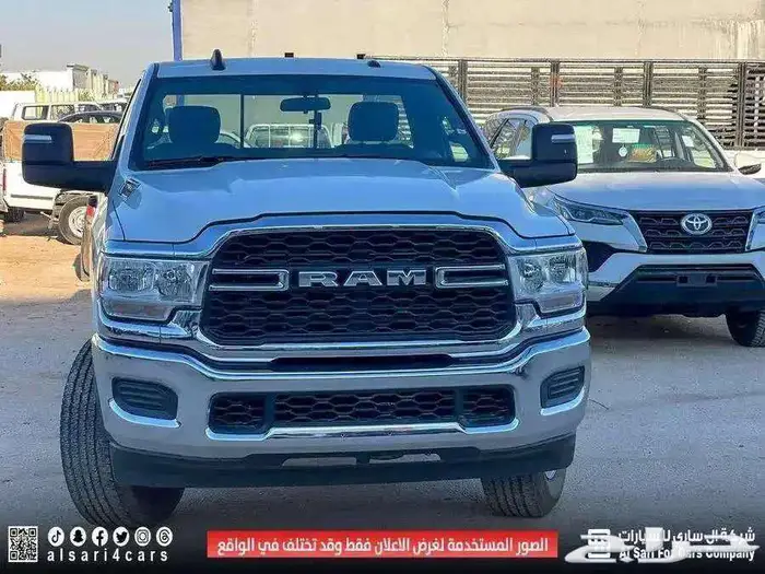 دودج رام غمارة بنزين ابيض 2023 10